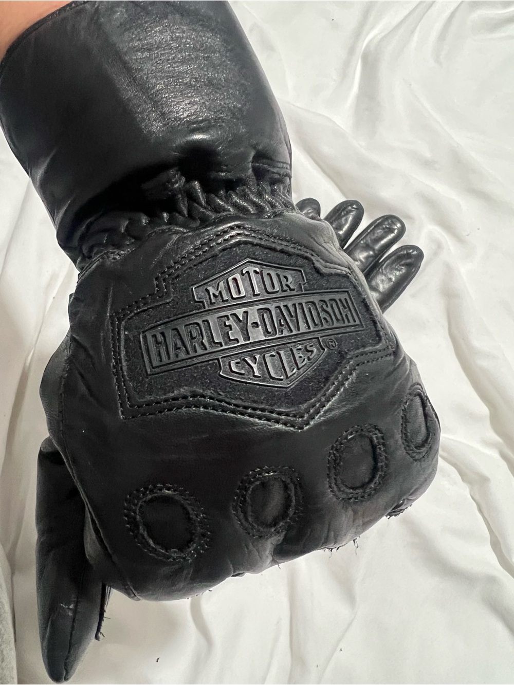 Harley-Davidson Black Leather Motorcycle Gloves with Embossed Logo